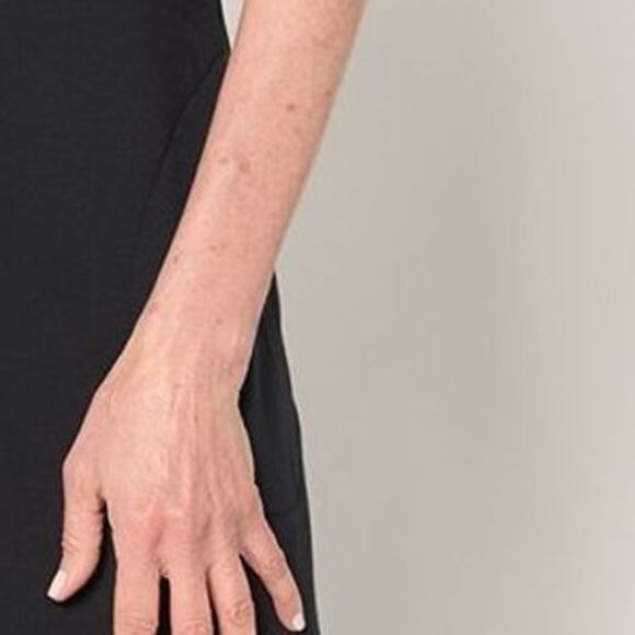 Brandis Dress Out Loud Women's Petite 1XP Acquitted Knit Maxi Tank Black A689786 - Picture 2 of 4